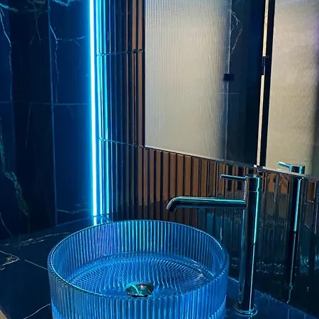 Jacuzzi Glass-house Wislane Tarasy With Sauna And Parking Apartman