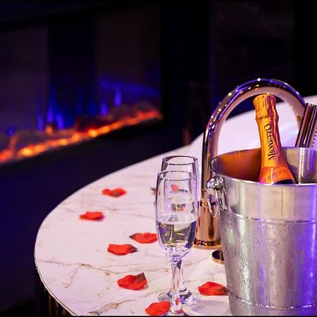 Jacuzzi Glass-house Wislane Tarasy With Sauna And Parking * Krakow