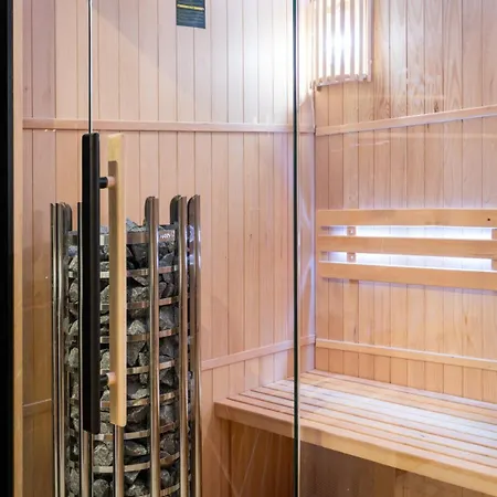 Jacuzzi Glass-house Wislane Tarasy With Sauna And Parking Apartamento